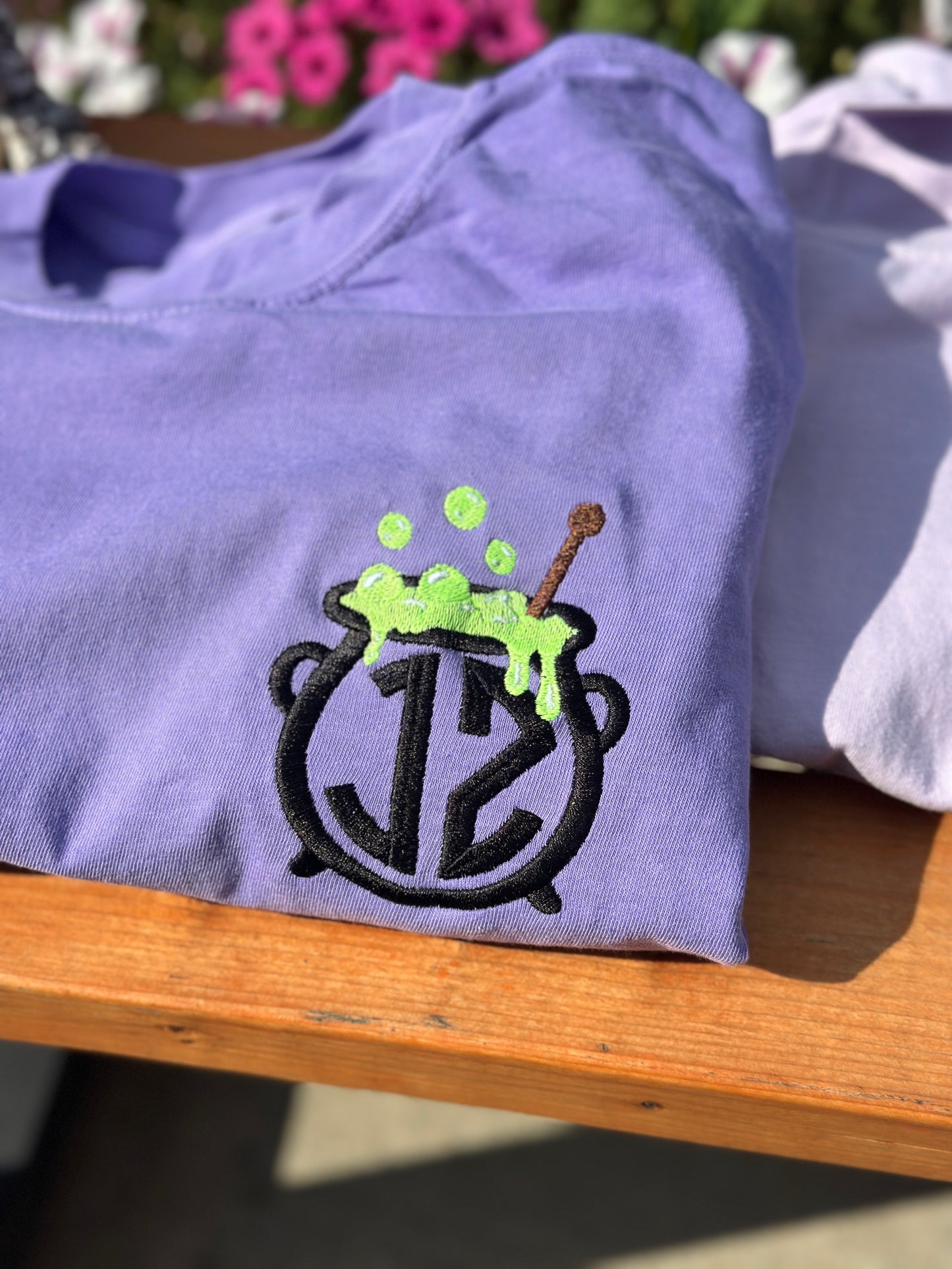 Witches Cauldron monogram embroidered Shirt